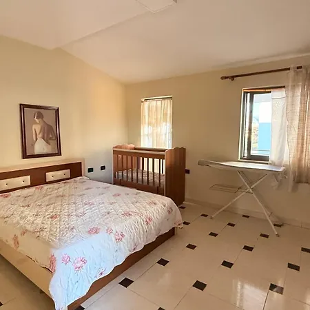 The Sunrise Apartamento Tirana